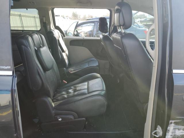 Photo 11 from auction – 2013 CHRYSLER TOWN & COU with VIN 2C4RC1CG4DR621900