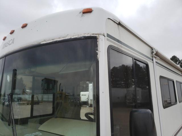 Photo 9 from auction – 2003 WORKHORSE CUSTOM CHASSIS MOTORHOME with VIN 5B4LP57G823346975