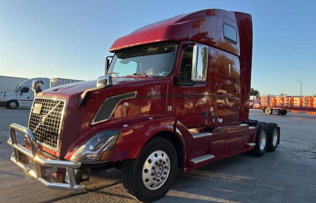 Photo 2 from auction – 2012 VOLVO VN VNL with VIN 4V4NC9EG4CN543080