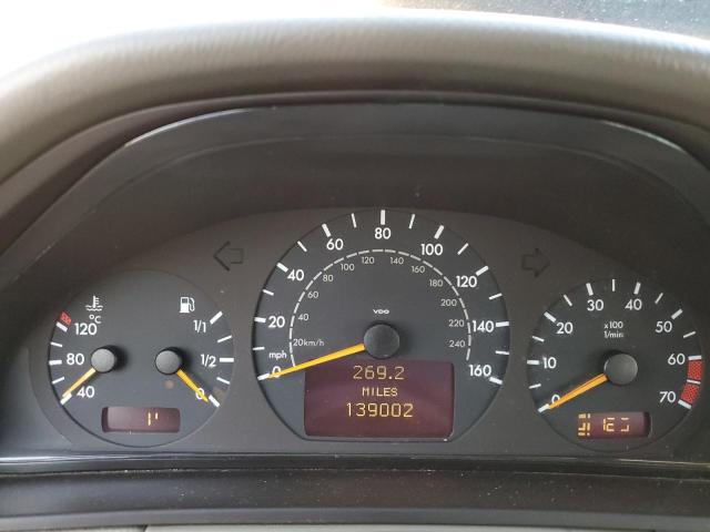 Photo 9 from auction – 2001 MERCEDES-BENZ E 320 with VIN WDBJF65J51B168079