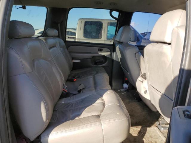 Photo 11 from auction – 2001 CHEVROLET SUBURBAN K with VIN 3GNFK16T41G102661