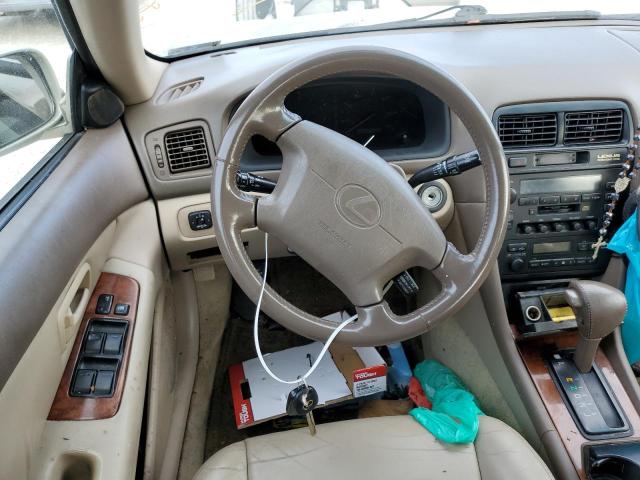 Photo 8 from auction – 1998 LEXUS ES 300 with VIN JT8BF28G4W5022940
