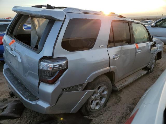 Photo 3 from auction – 2018 TOYOTA 4RUNNER SR with VIN JTEBU5JR6J5495599