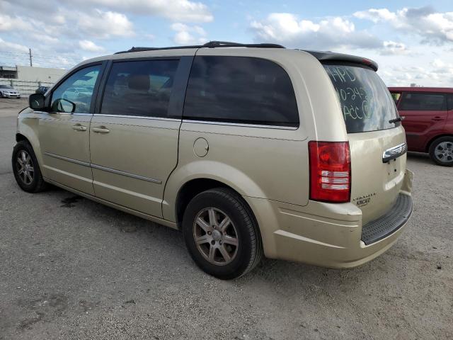 Photo 2 from auction – 2010 CHRYSLER TOWN & COU with VIN 2A4RR8D19AR458264