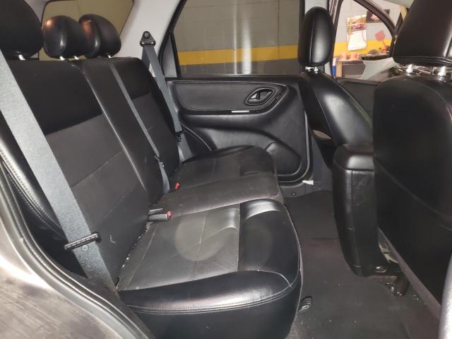 Photo 11 from auction – 2005 FORD ESCAPE LIM with VIN 1FMYU04175KD63994
