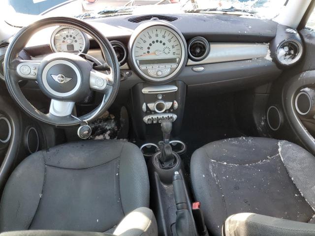 Photo 8 from auction – 2009 MINI COOPER CLU with VIN WMWML33529TX35816