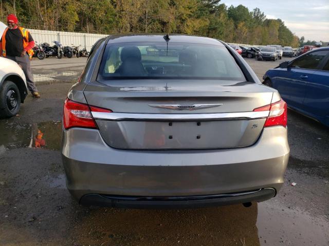 Photo 6 from auction – 2013 CHRYSLER 200 TOURIN with VIN 1C3CCBBB8DN595210