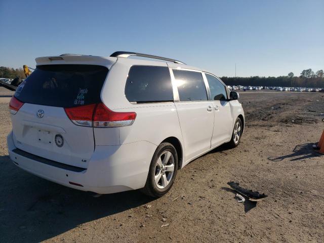 Photo 3 from auction – 2014 TOYOTA SEINNA with VIN 5TDKK3DC5ES442320