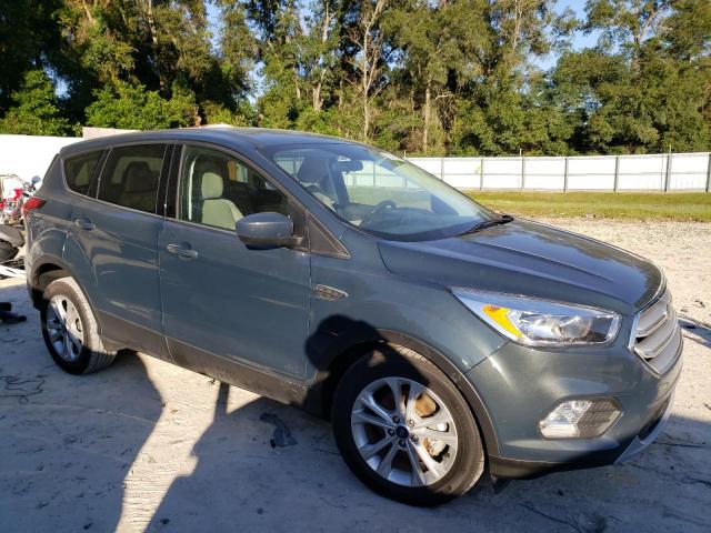 Photo 4 from auction – 2019 FORD ESCAPE SE with VIN 1FMCU0GD2KUB14261