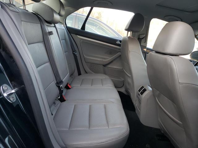 Photo 10 from auction – 2008 VOLKSWAGEN JETTA WOLF with VIN 3VWRJ71K38M125061