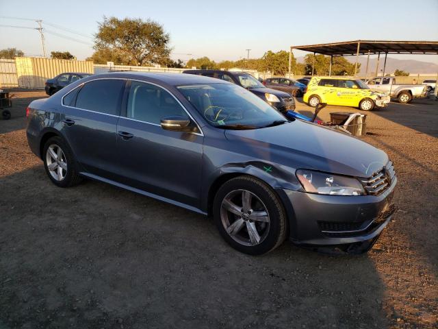 Photo 4 from auction – 2013 VOLKSWAGEN PASSAT SE with VIN 1VWBP7A34DC033011
