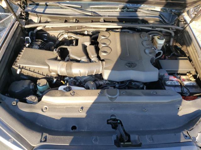 Photo 12 from auction – 2017 TOYOTA 4RUNNER SR with VIN JTEZU5JR2H5162003