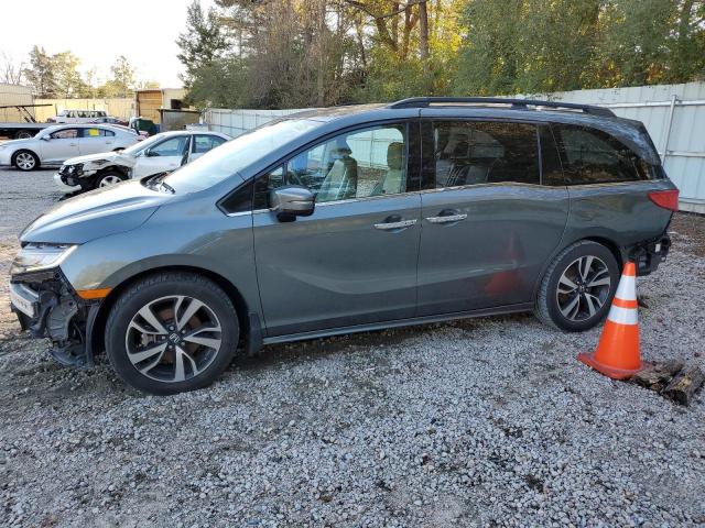 HONDA ODYSSEY EL 2018 with VIN 5FNRL6H96JB026867 - Photo from auction