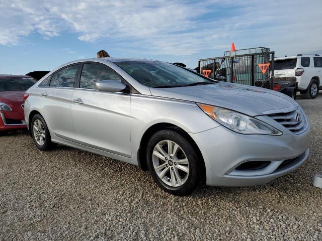 Photo 4 from auction – 2012 HYUNDAI SONATA GLS with VIN 5NPEB4AC7CH495935