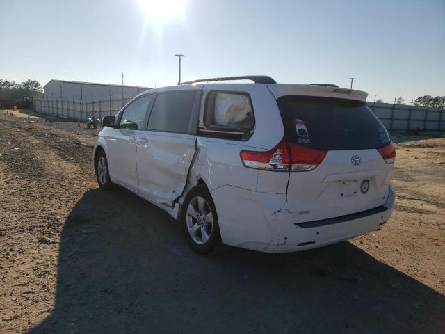 Photo 2 from auction – 2014 TOYOTA SEINNA with VIN 5TDKK3DC5ES442320