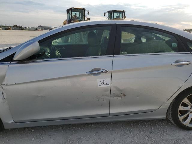 Photo 12 from auction – 2013 HYUNDAI SONATA SE with VIN 5NPEC4AC5DH515792