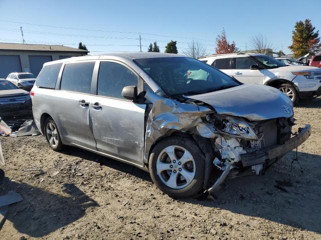 Photo 4 from auction – 2011 TOYOTA SIENNA with VIN 5TDZK3DC6BS091198