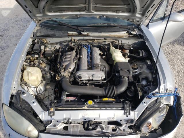 Photo 11 from auction – 1999 MAZDA MX-5 MIATA with VIN JM1NB3537X0127309