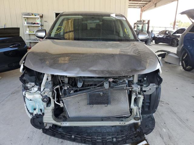 Photo 5 from auction – 2018 MITSUBISHI OUTLANDER with VIN JA4AD3A39JZ000489