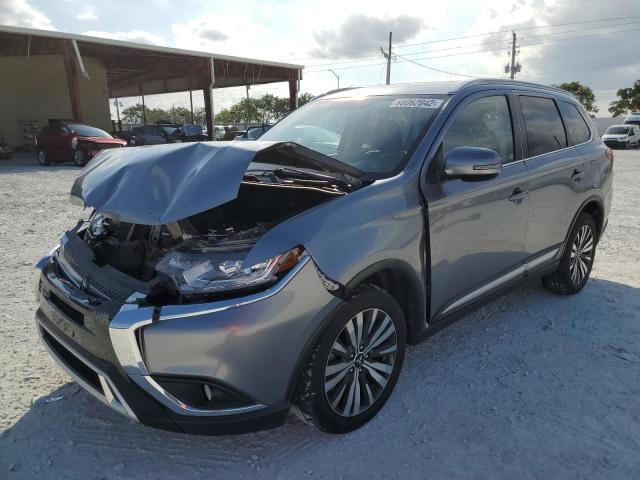 MITSUBISHI OUTLANDER 2019 with VIN JA4AZ3A33KZ038030 - Photo from auction