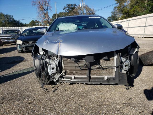 Photo 5 from auction – 2017 TOYOTA CAMRY LE with VIN 4T1BF1FK9HU627706