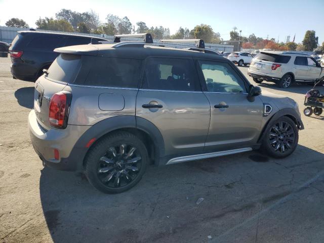 Photo 3 from auction – 2017 MINI COOPER S C with VIN WMZYT3C36H3D97860