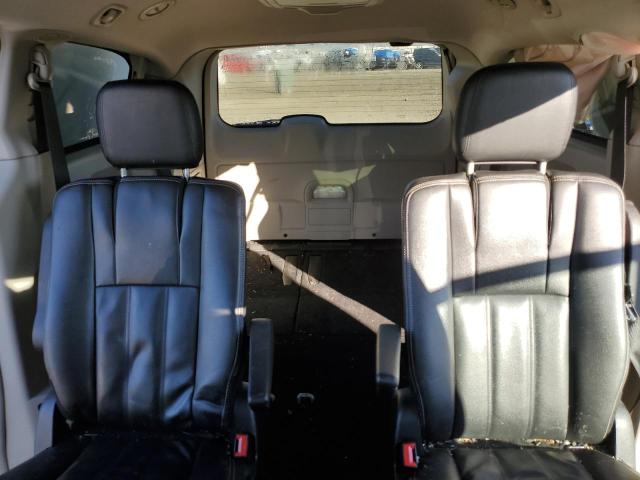Photo 10 from auction – 2014 CHRYSLER TOWN & COU with VIN 2C4RC1BG6ER439540