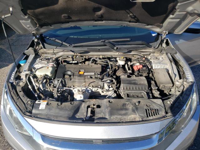 Foto 11 de la subasta – 2017 HONDA CIVIC EX con VIN 19XFC2F73HE077918