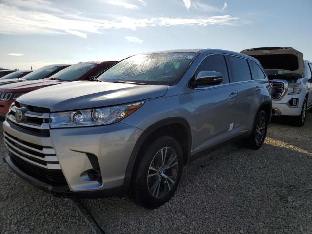 TOYOTA HIGHLANDER 2019 with VIN 5TDZZRFH0KS361453 - Photo from auction