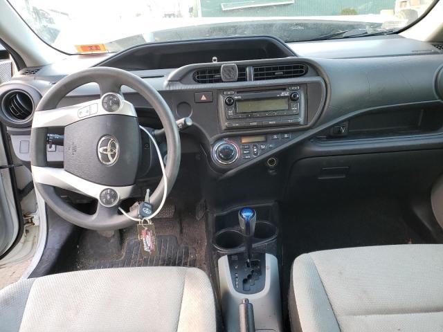 Photo 8 from auction – 2014 TOYOTA PRIUS C with VIN JTDKDTB33E1066324
