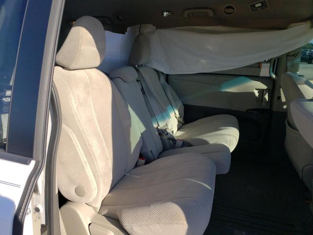 Photo 11 from auction – 2014 TOYOTA SEINNA with VIN 5TDKK3DC5ES442320