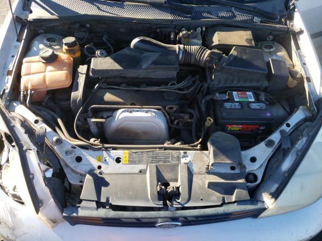 Photo 11 from auction – 2000 FORD FOCUS ZX3 with VIN 3FAFP3138YR180880