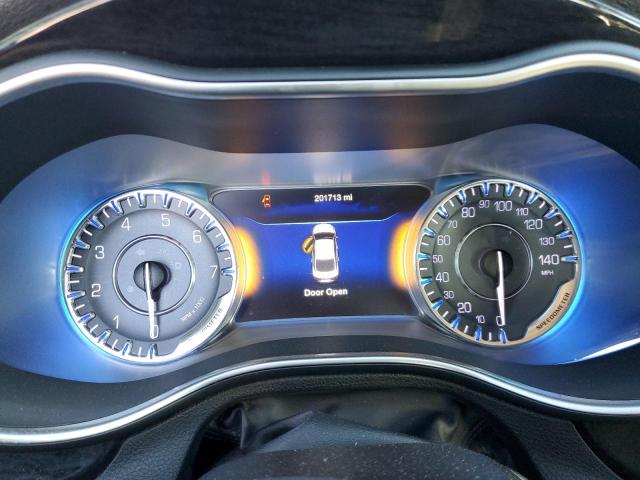 Photo 9 from auction – 2015 CHRYSLER 200 C with VIN 1C3CCCCG0FN668847