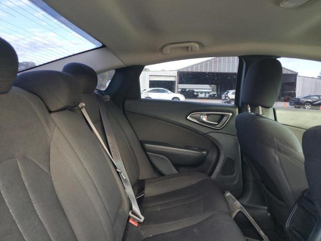 Photo 10 from auction – 2015 CHRYSLER 200 LIMITE with VIN 1C3CCCAB8FN650104