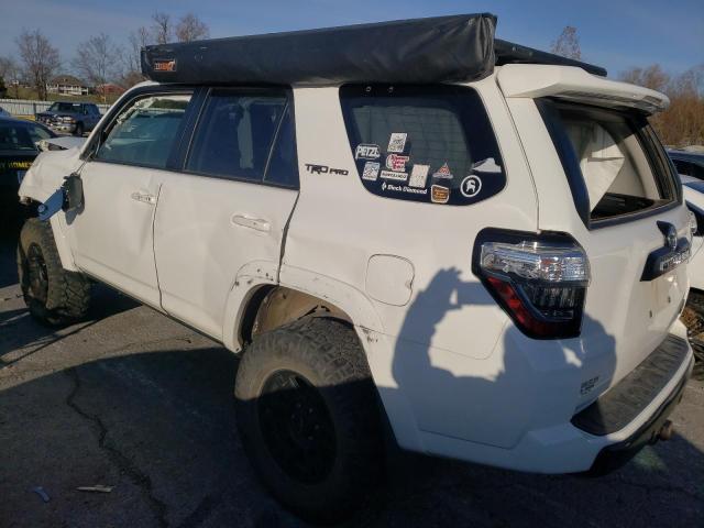 Photo 2 from auction – 2018 TOYOTA 4RUNNER SR with VIN JTEBU5JRXJ5609345