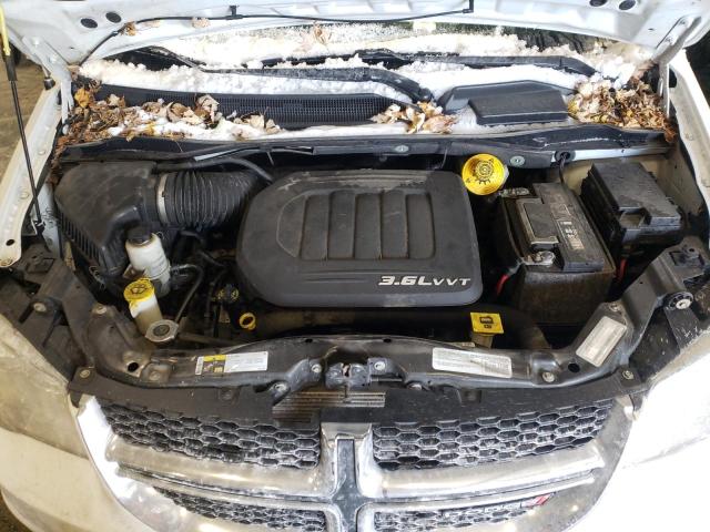 Photo 12 from auction – 2015 DODGE GRAND CARA with VIN 2C4RDGBG9FR605017