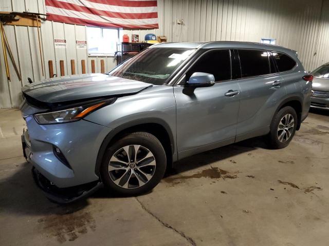 TOYOTA HIGHLANDER 2020 with VIN 5TDHZRBH7LS048841 - Photo from auction