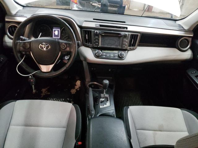 Photo 8 from auction – 2017 TOYOTA RAV4 XLE with VIN JTMRFREV2HJ154357