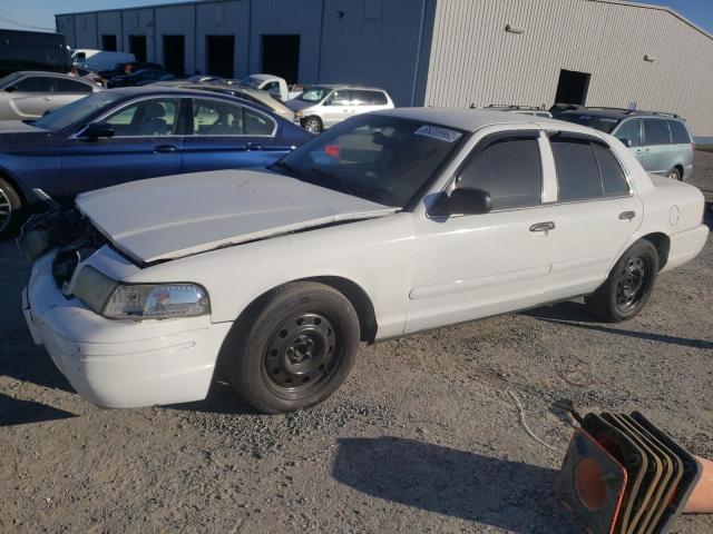 FORD CROWN VICT 2008 with VIN 2FAFP71V08X157572 - Photo from auction