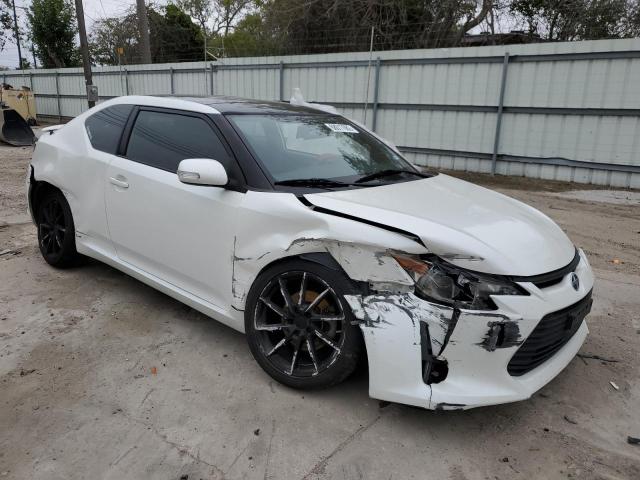 Photo 4 from auction – 2016 TOYOTA SCION TC with VIN JTKJF5C70GJ025373