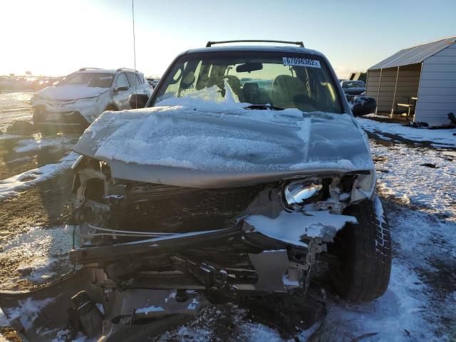 Photo 5 from auction – 2001 FORD ESCAPE XLT with VIN 1FMYU04191KF85639