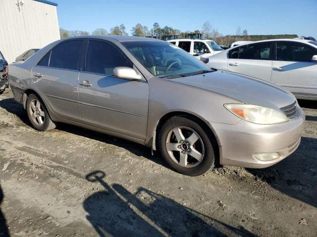 Photo 4 from auction – 2004 TOYOTA CAMRY LE with VIN 4T1BF30K14U584218