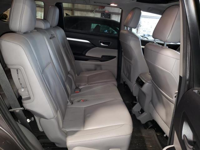 Photo 11 from auction – 2016 TOYOTA HIGHLANDER with VIN 5TDJKRFH2GS294072