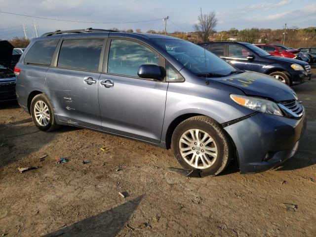 Photo 4 from auction – 2013 TOYOTA SIENNA XLE with VIN 5TDYK3DC3DS337137