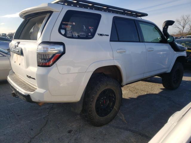 Photo 3 from auction – 2018 TOYOTA 4RUNNER SR with VIN JTEBU5JRXJ5609345