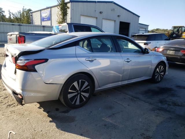 Photo 3 from auction – 2021 NISSAN ALTIMA SV with VIN 1N4BL4DV4MN338402