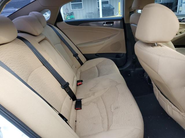 Photo 10 from auction – 2012 HYUNDAI SONATA HYB with VIN KMHEC4A42CA057221