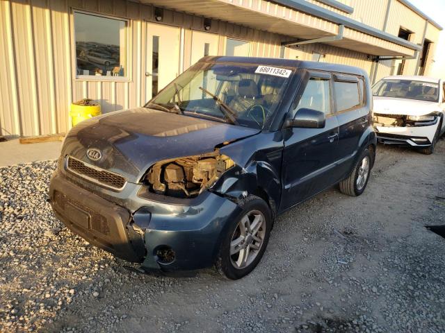 KIA SOUL + 2011 with VIN KNDJT2A21B7255497 - Photo from auction