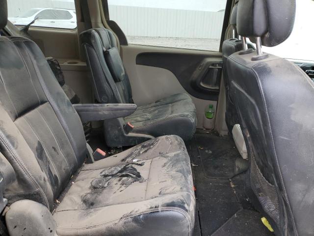 Photo 11 from auction – 2014 CHRYSLER TOWN & COU with VIN 2C4RC1BG1ER434634
