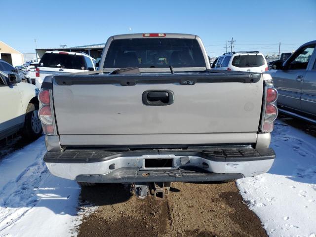 Photo 6 from auction – 2002 CHEVROLET SILVERADO with VIN 1GCHK29182E205625